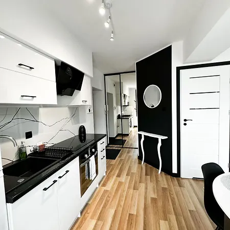 Niko Apartment *